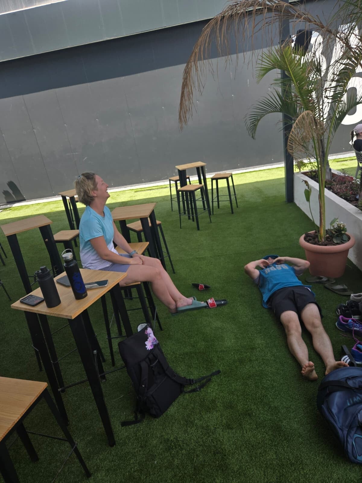 Pause auf dem Rasen