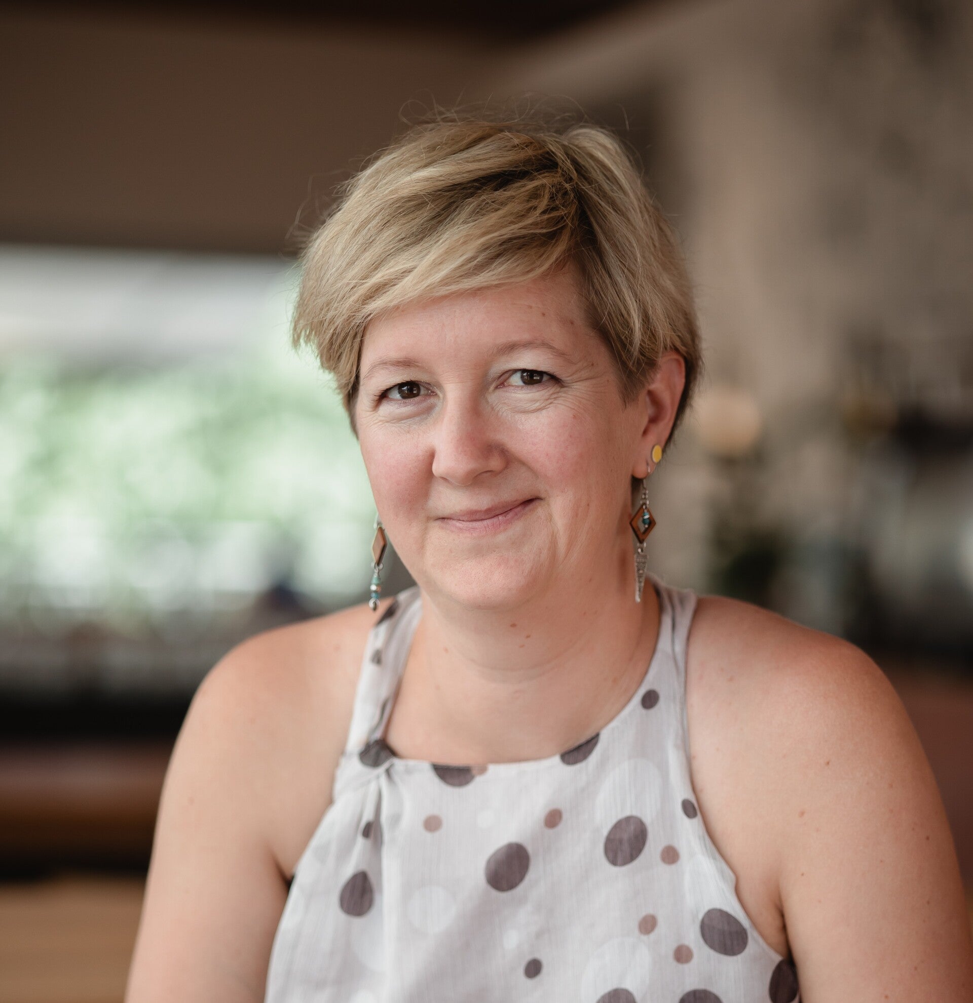 Porträt von Gudrun Brunner-Suette, Gründerin von ZahlenAtelier