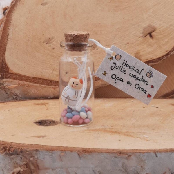 Wensflesje 'hoera jullie worden opa en oma'