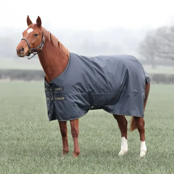 Shires Typhoon Lite Turnout 50 gr