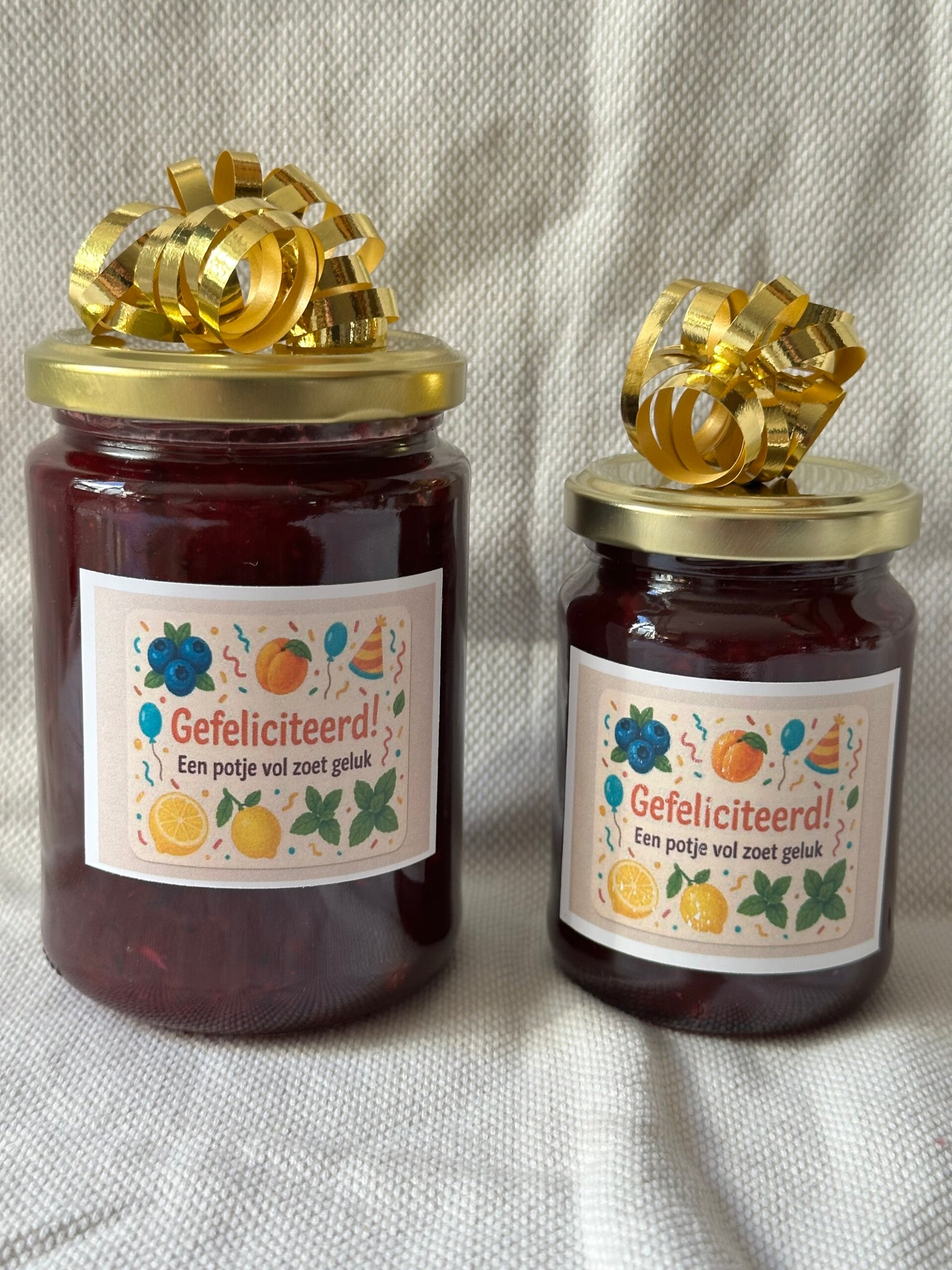 Jam om Cadeau te geven, heerlijk fris! Nu met extra merchandise! Pot 390 mg en Pot 250 mg!