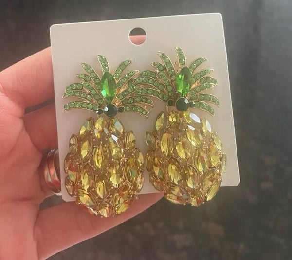 Wauw! met deze geweldige ananas oorbellen ben je gelijk klaar voor de zomer