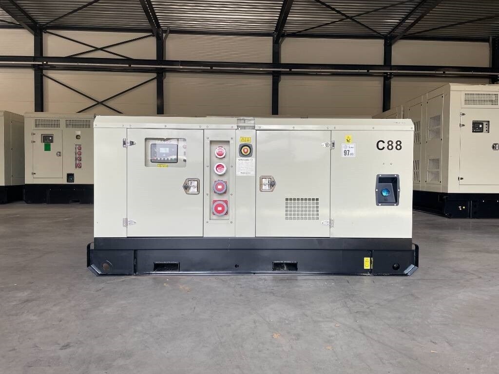 Groupe électrogène diesel 88 kVA Cummins 4BTA3.9-G11 – Insonorisé – 400V Triphasé