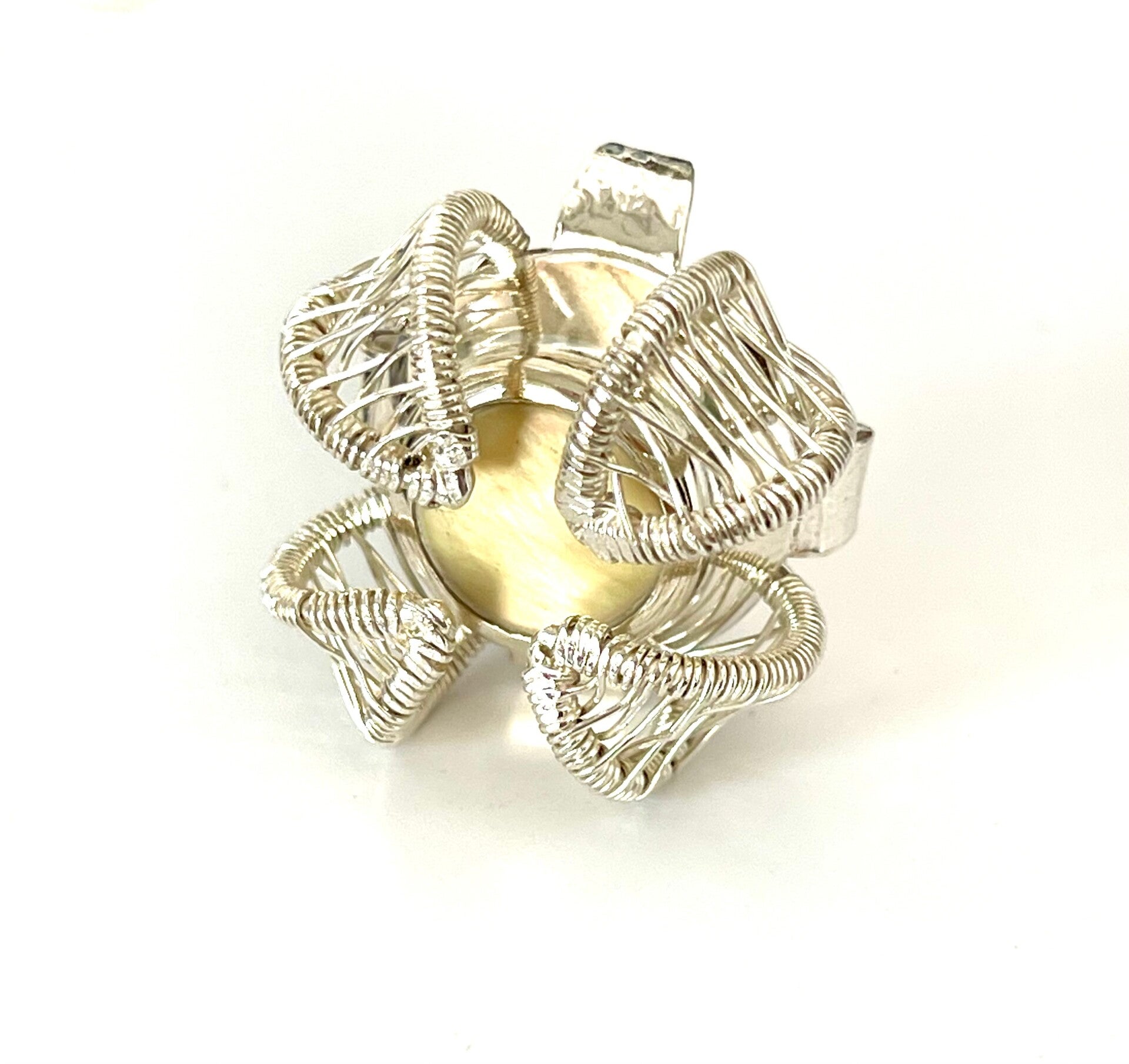 Filigrain zilveren hanger in de vorm van een bloem