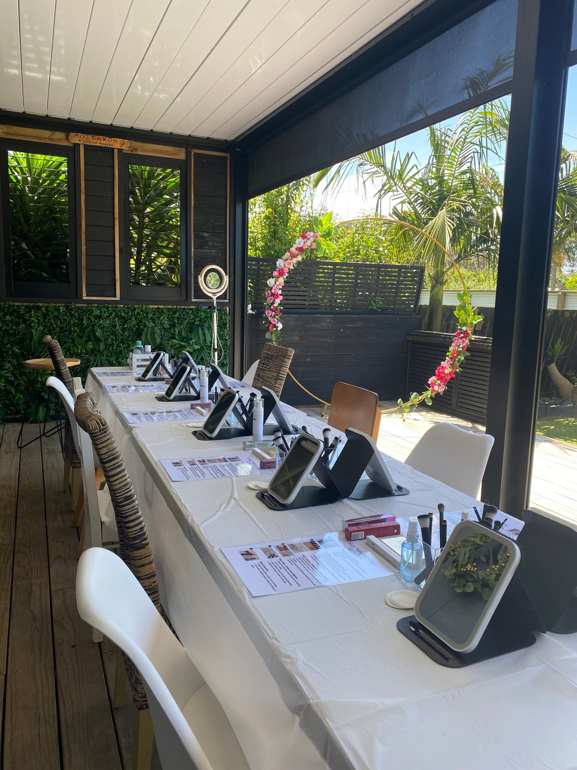 High Tea Makeup Class