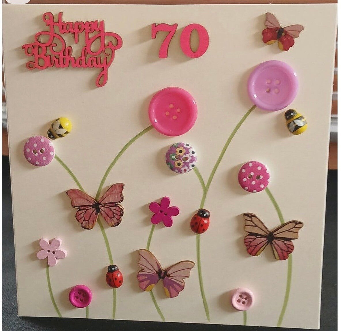 button arts and craft cards 
