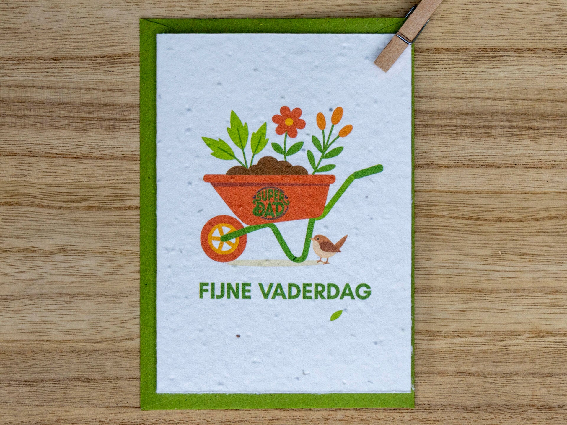 Wenskaart van bloeipapier - Fijne Vaderdag (kruiwagen) 🌿