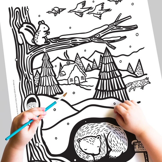 Mooie kleurplaat van een mooi winterlandschap. creatief bezig zijn voor kinderen