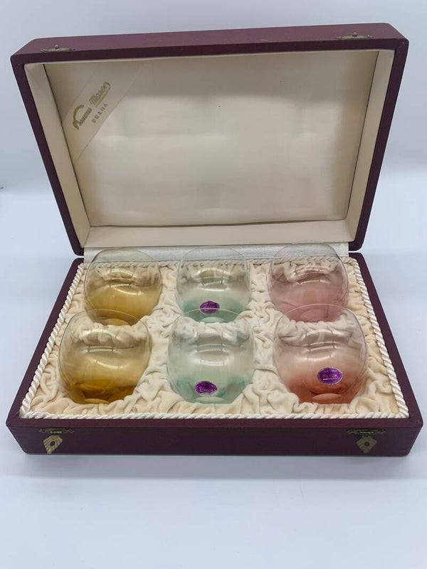 Moser gekleurde glazenset Czech
