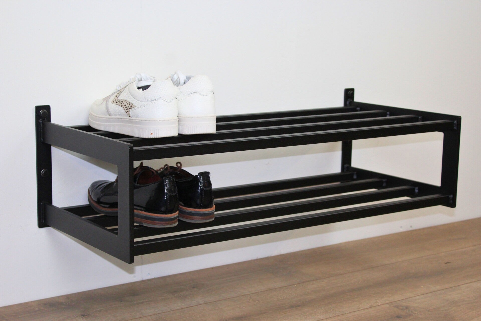 stalen schoenenrek