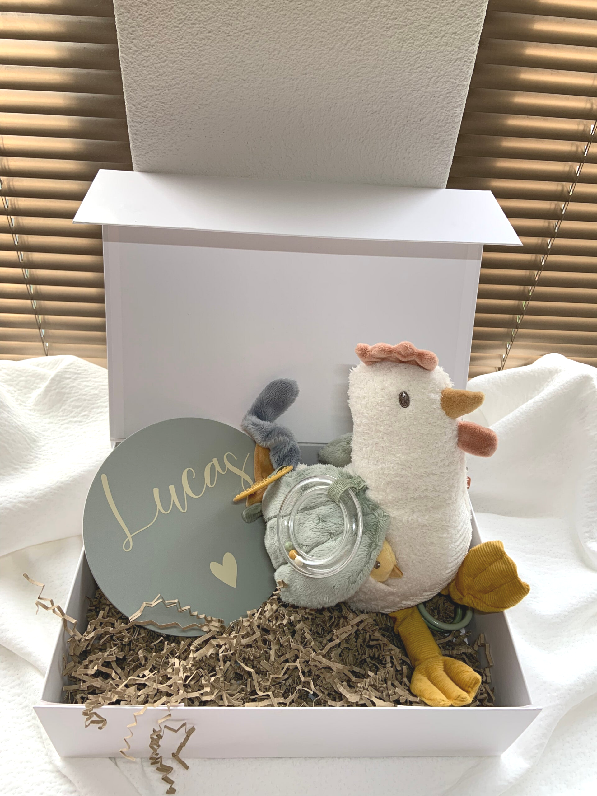 Kraamcadeaupakket | Medium | Activiteiten Knuffel Kip | Lucas