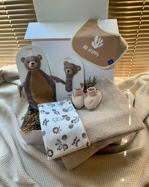 Kraamcadeaupakket | Groot | Be Happy | Finn