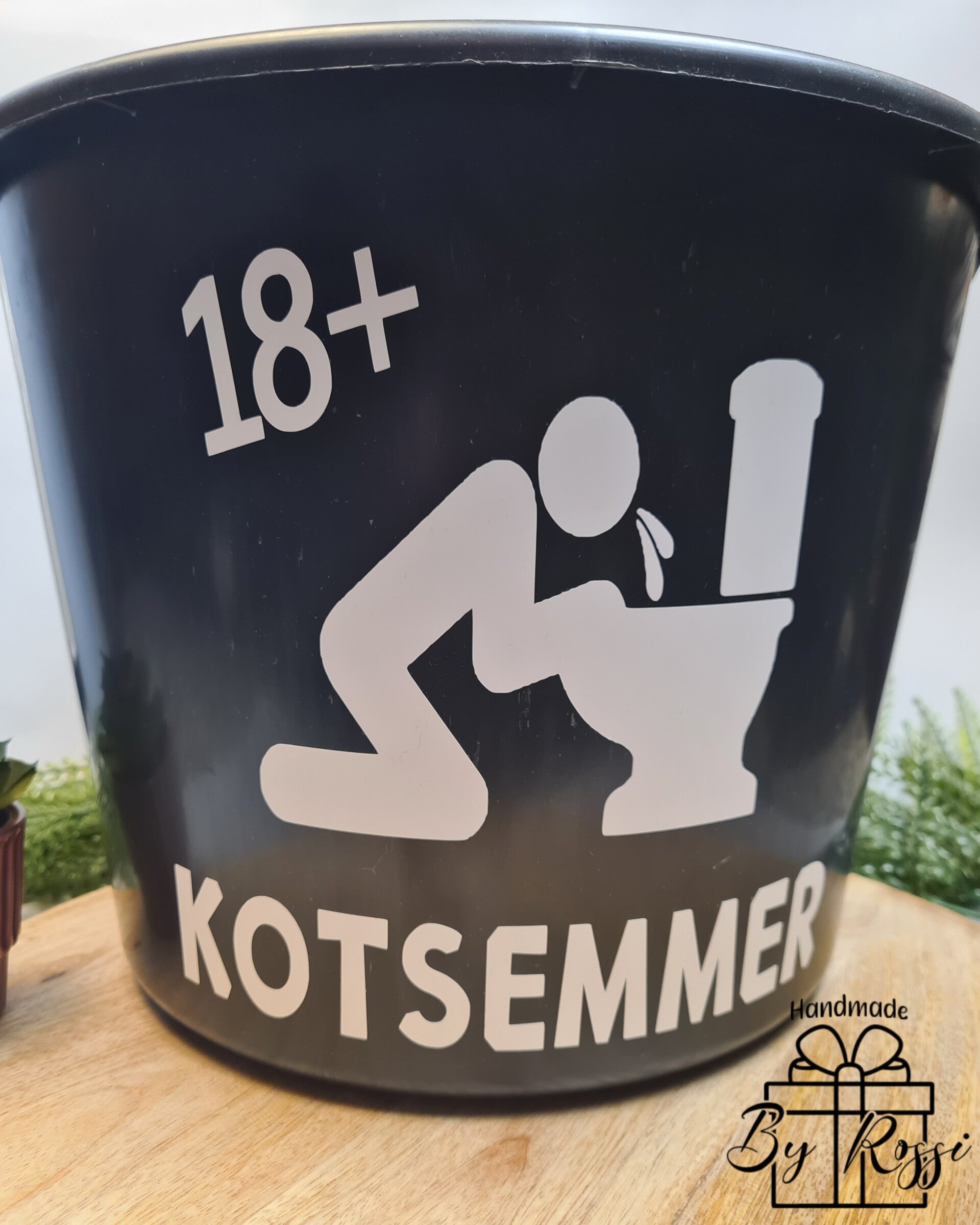 18+ Kotsemmer