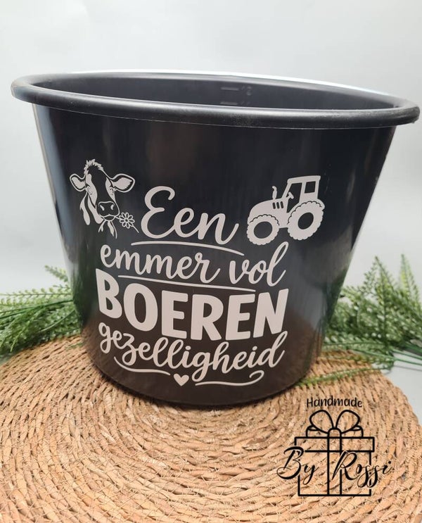 Een emmer vol boeren gezelligheid