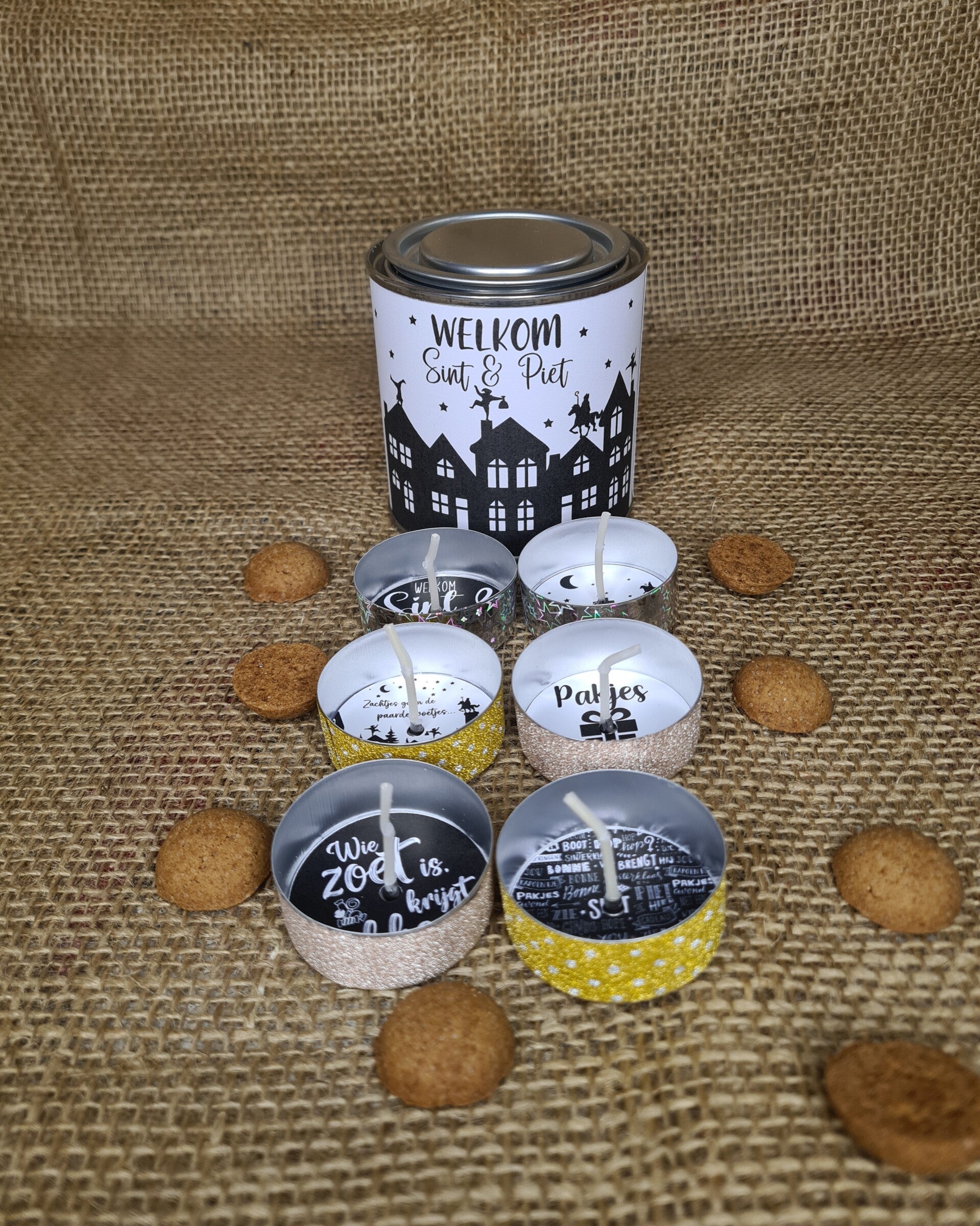 Theelichtjes met boodschap in blikje 'Sint'