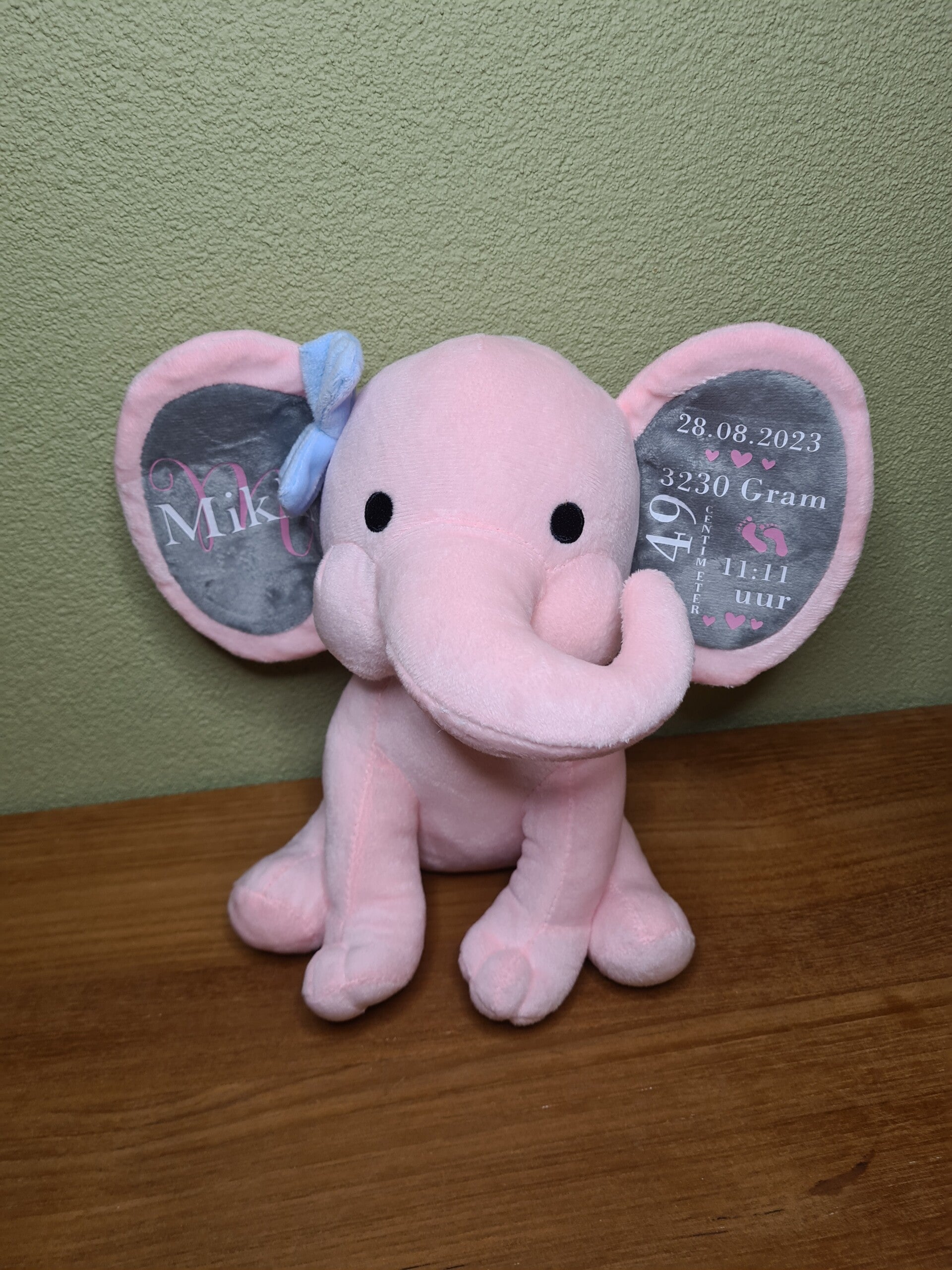 Geboorte knuffel Olifant