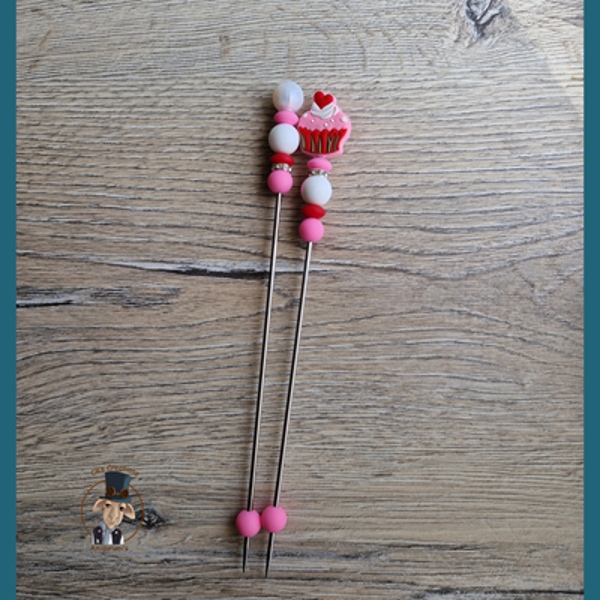 Amigurumi sticks Cupcake