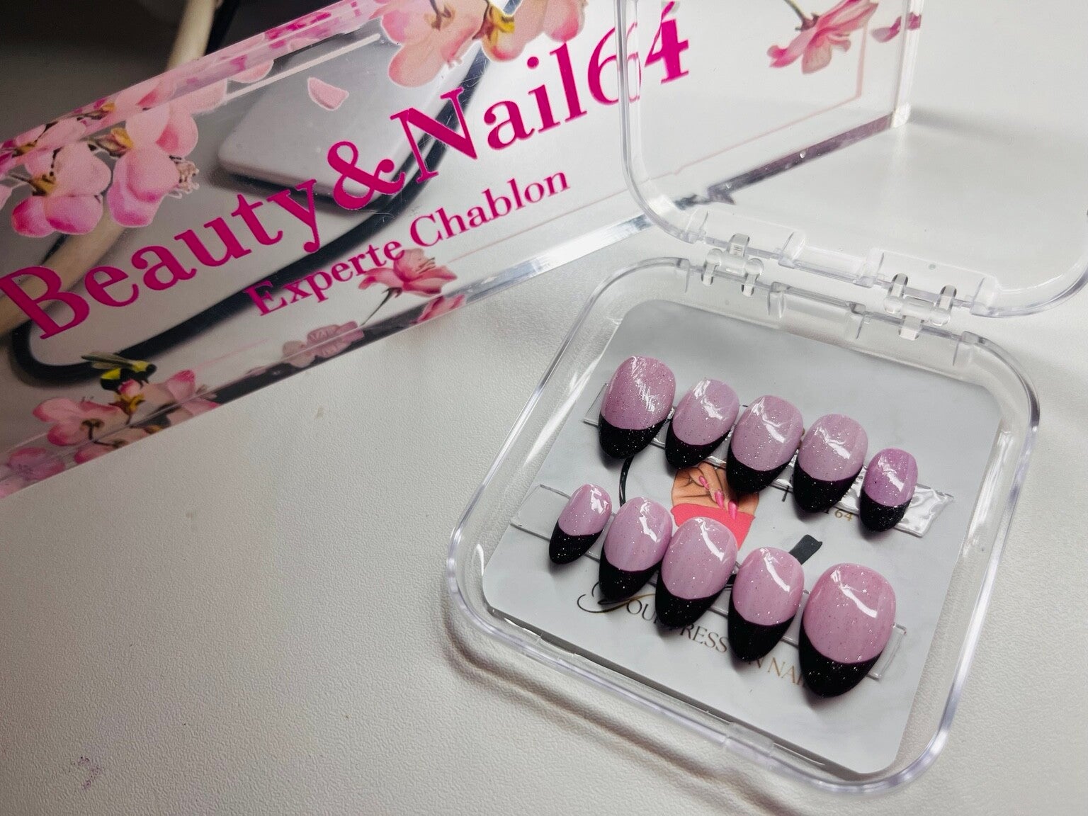 Press On Nails Lila Élégance – Reproductible sur commande | Taille personnalisée