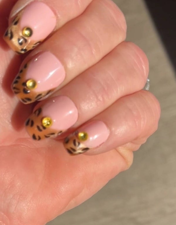 Press On Nails – Wild Pink Léopard - Taille S - Unique