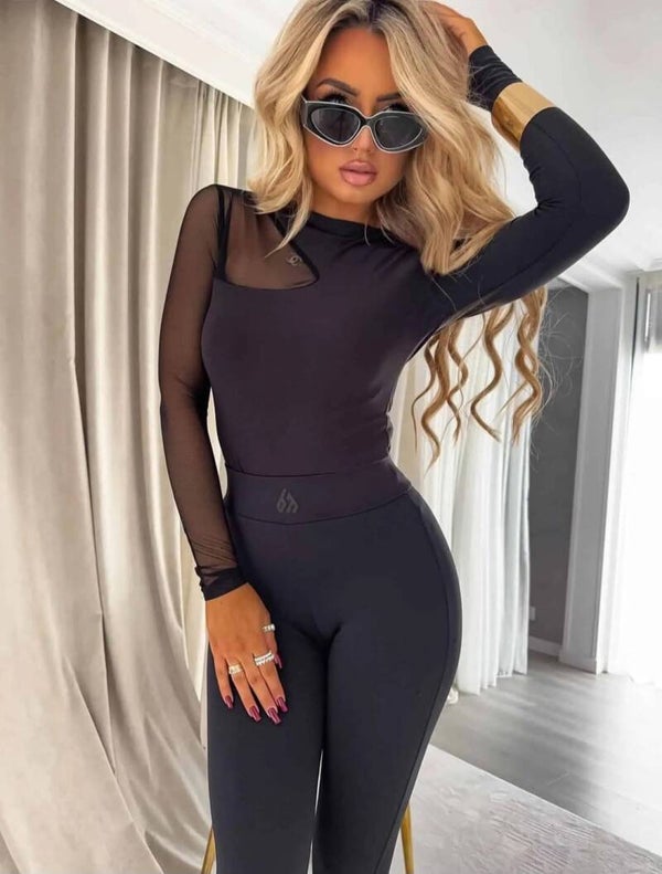 SUZI BLOUSE MET TULE MOUW