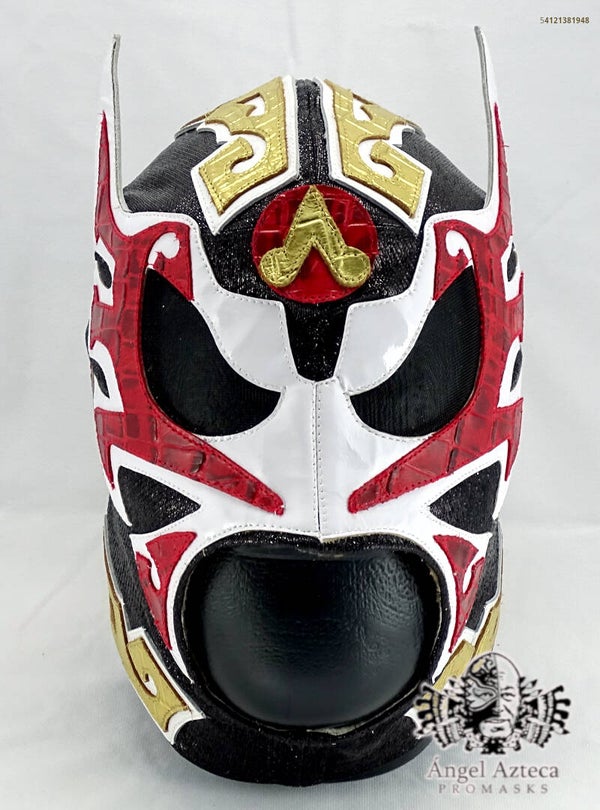 Último Guerrero lame negro.