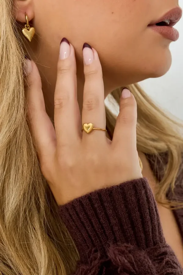 Simple Heart Ring