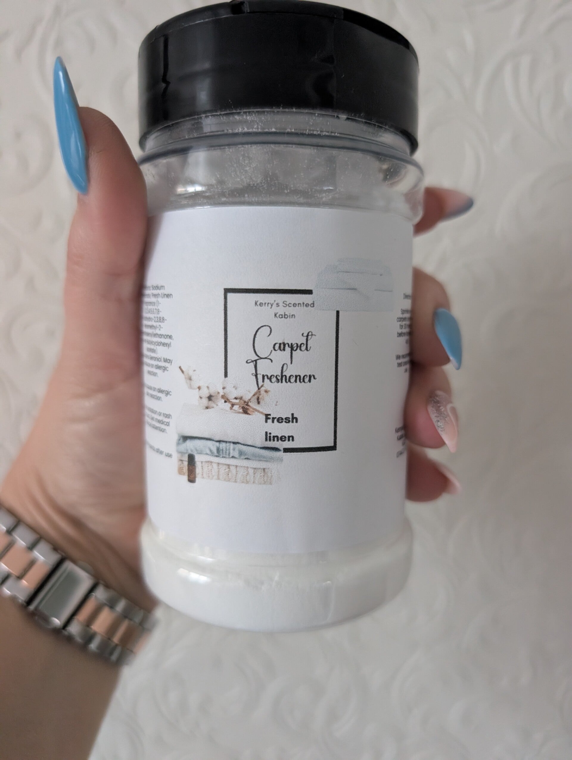 Fresh linen carpet freshener