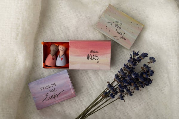 Mini luciferdoosje met boodschap