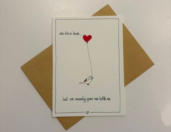 Kaart ‘een klein leven laat een oneindig spoor van liefde na' emma.nieke