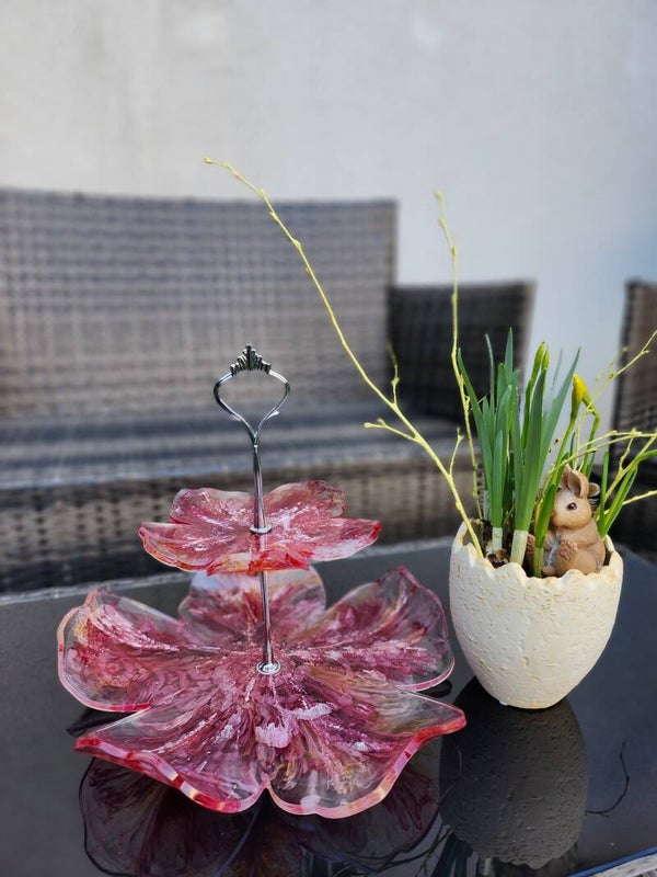 Etagere mit 2 Alageschalen