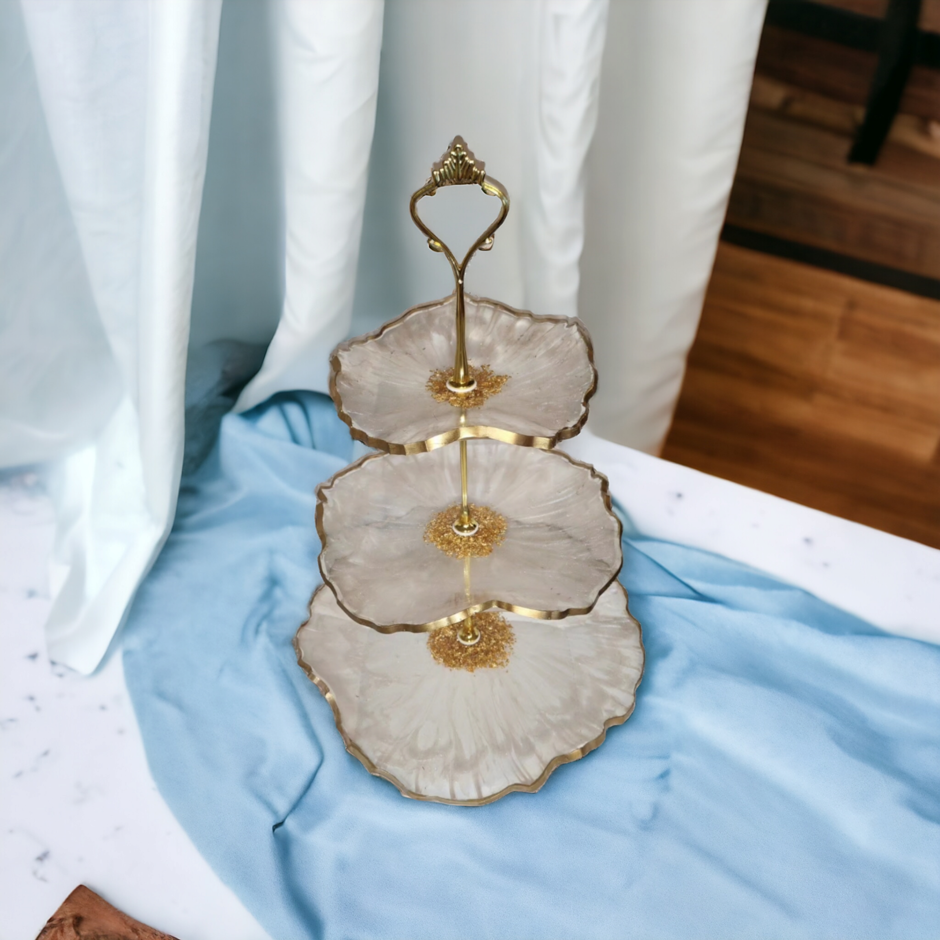 Etagere im Rundendesign Art.-Nr: ET001