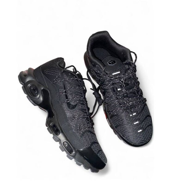 Nike Air Max Plus TN Triple Black