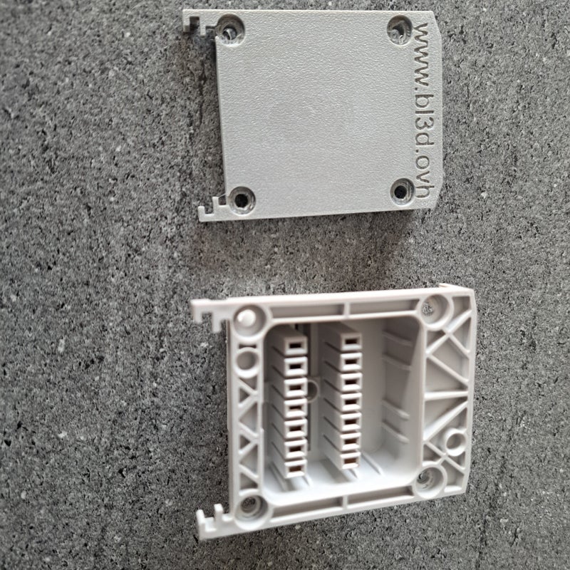 Création d'un bouchon pour luminaire continu