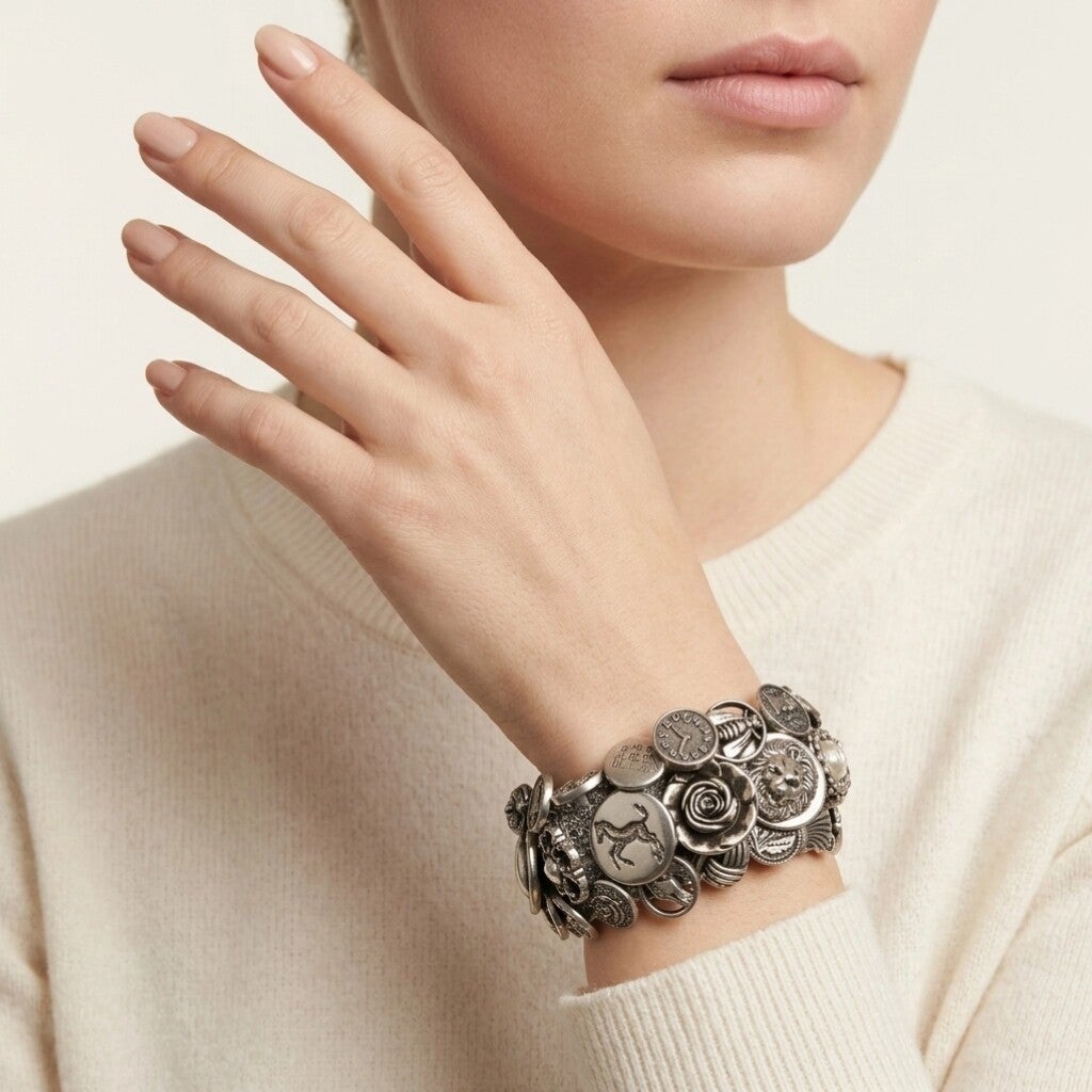 Vintage Buttons Bracelet