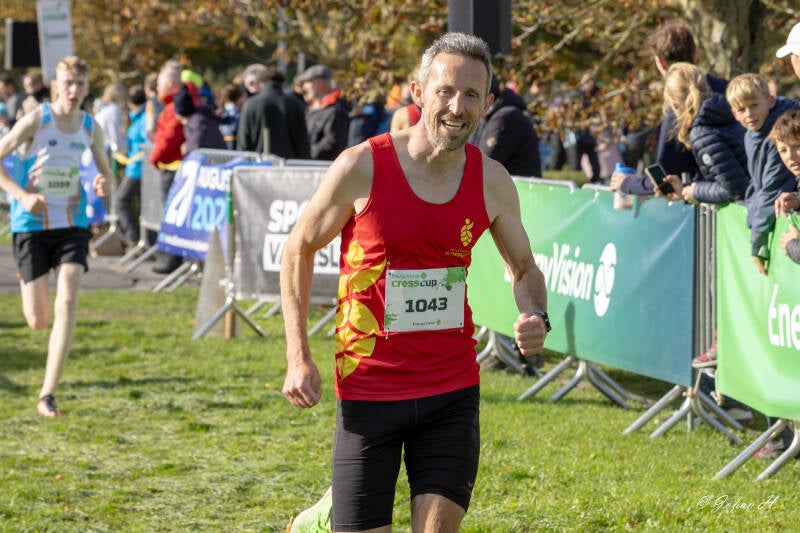 _v1a2013-standard.jpg