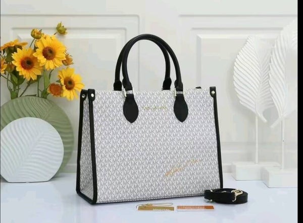 Luxury Hand Bag