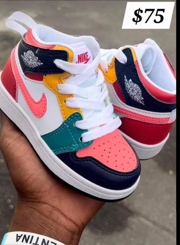 Kid's Shoe
