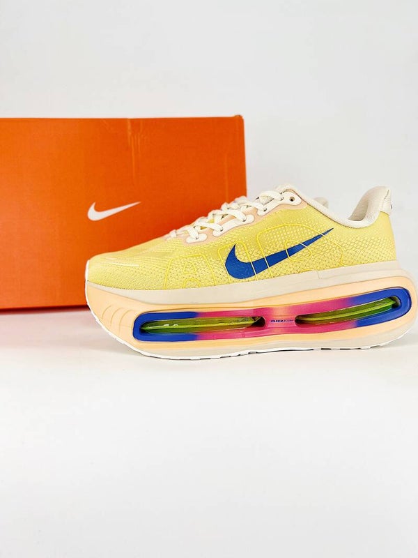 Tennis Shoes