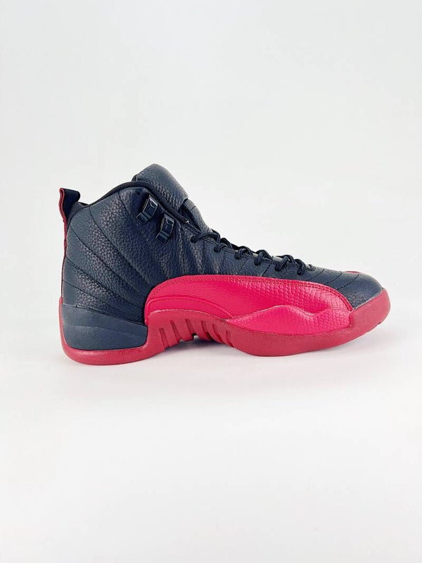 Tennis Shoes