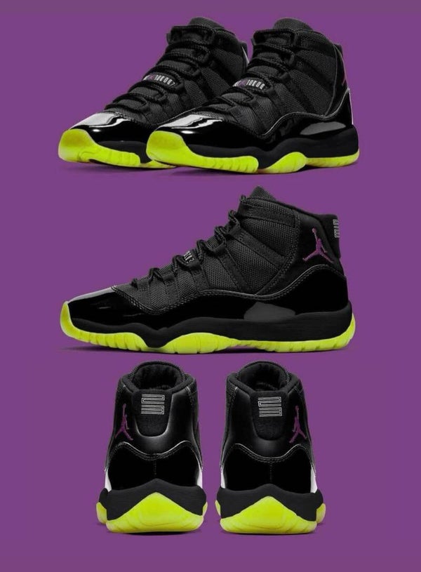 Tennis Shoes