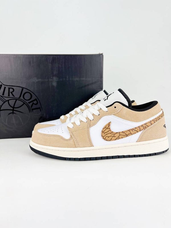 Tennis Shoes