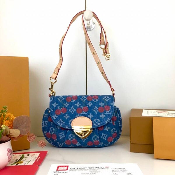 Luxury Hand Bag (Album)