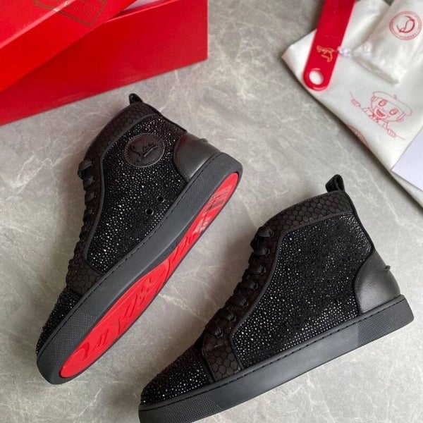 Tennis Shoes