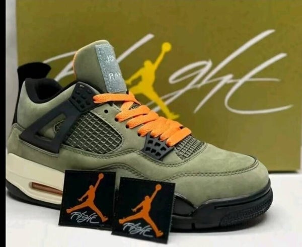 Tennis Shoes