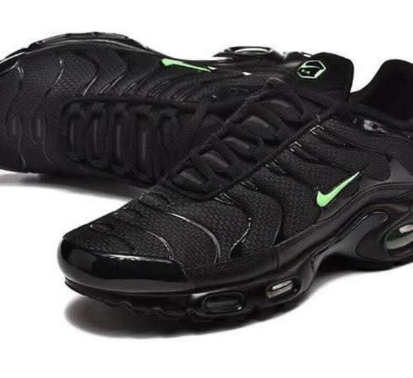 Tennis Shoes