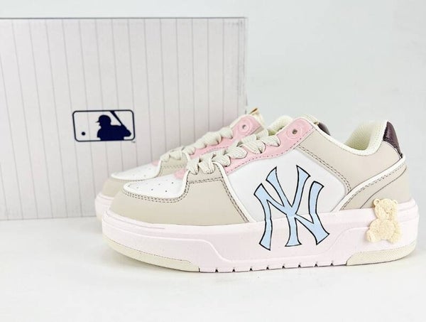Tennis Shoes