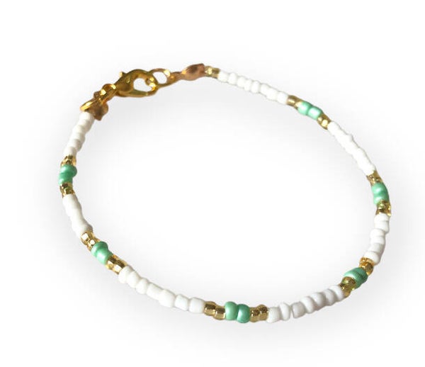Classic green bracelet