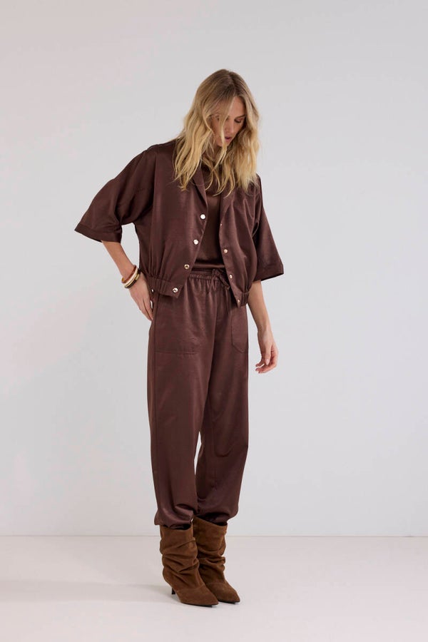 tramontana jogger silk chocolate