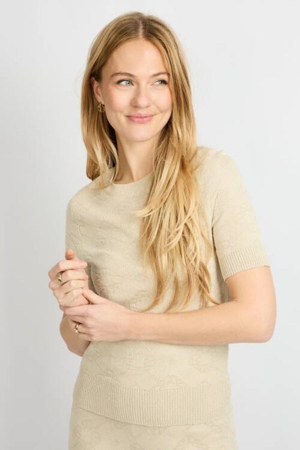 c&s the label top kirsi sand