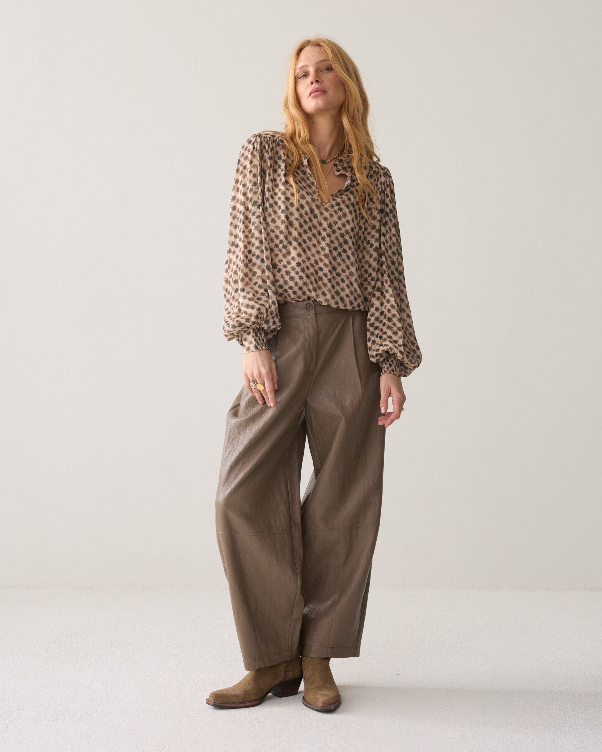 summum ballon broek lederlook taupe